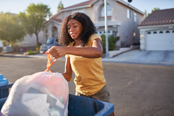 Best Junk Hauling Services  in Rossville, GA